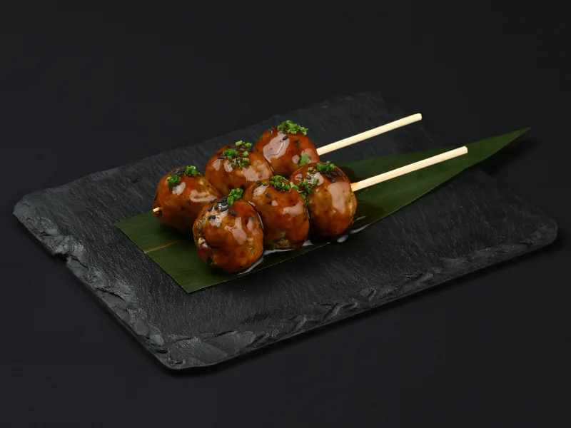 Yakitoris Tsukune