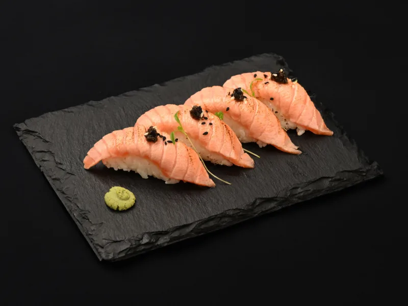 Nigiris Signature Saumon Braisé 4pcs