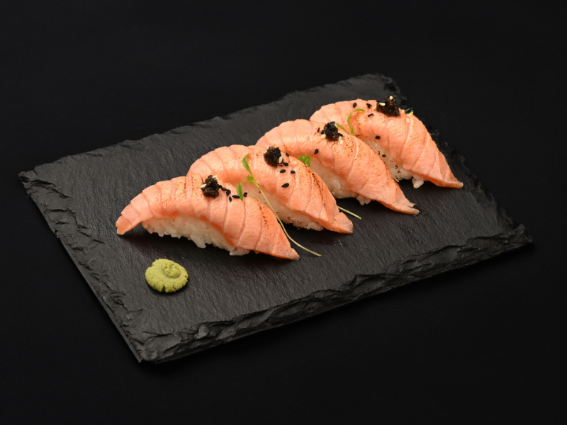 Nigiris Saumon Braisé à La Truffe